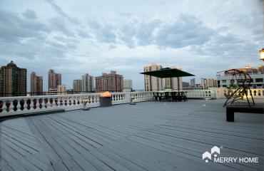 Duplex 3 brm apt with super big terrace in Xujiahui